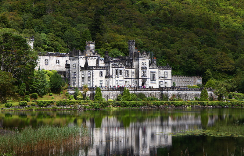 2K, Religious, Connemara, Ireland, Kylemore Abbey