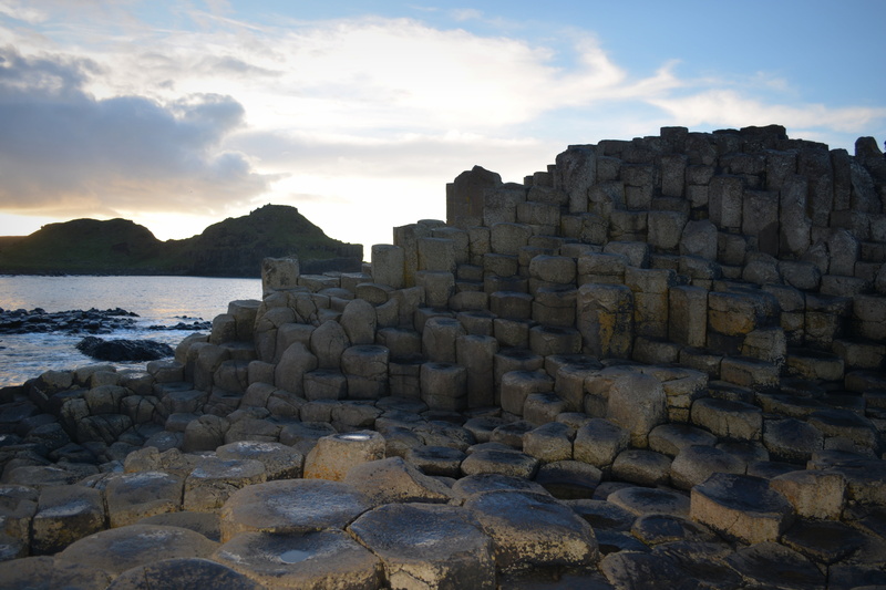 stone wall, rock formation, rocks, cloud - sky, giants causeway, unseco, near, solid, rock - object, land, 5K, scenics - nature, tranquil scene, formation
