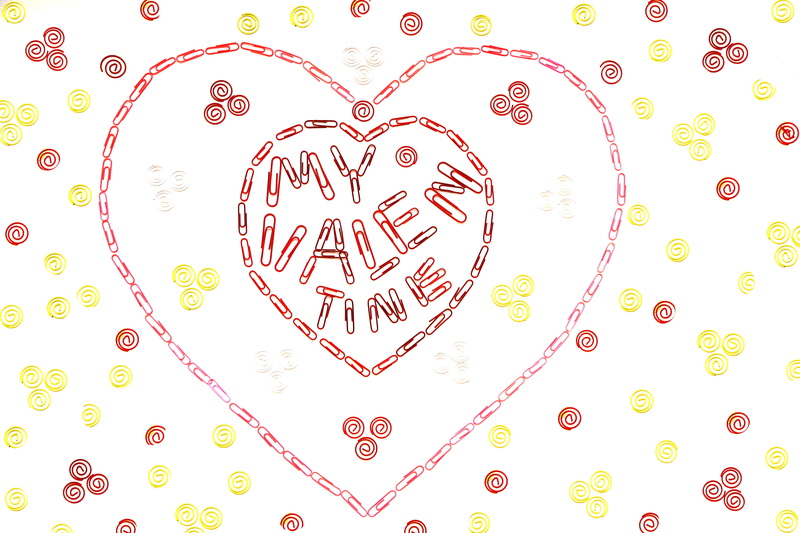 drawing, shape, pattern, 5K, tissue, floral pattern, art and craft, design, no people, envelope, directly above, text, doodle, geometric shape, paper clip