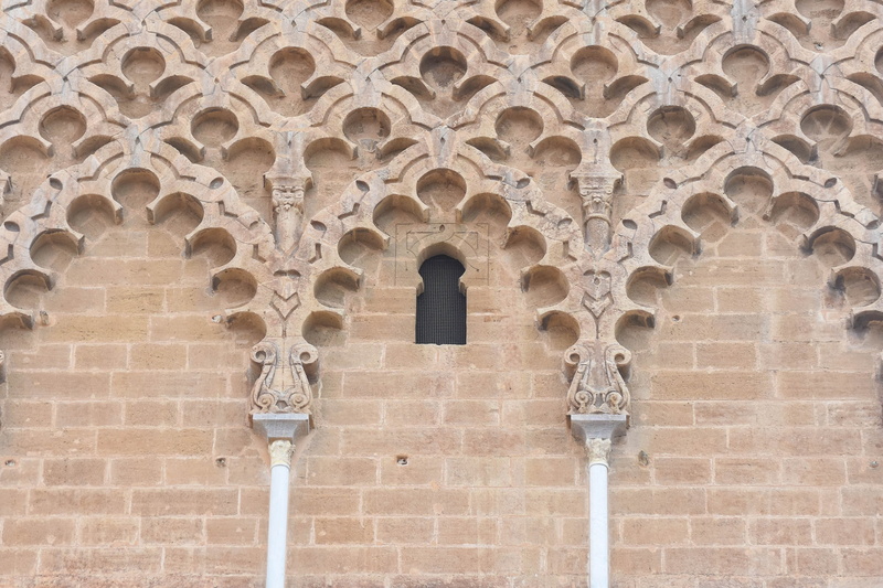 place of worship, low angle view, image, 2K, wall - building feature, rabat, building, hassan tower, morocco, architecture, pattern, brick wall, art, arch
