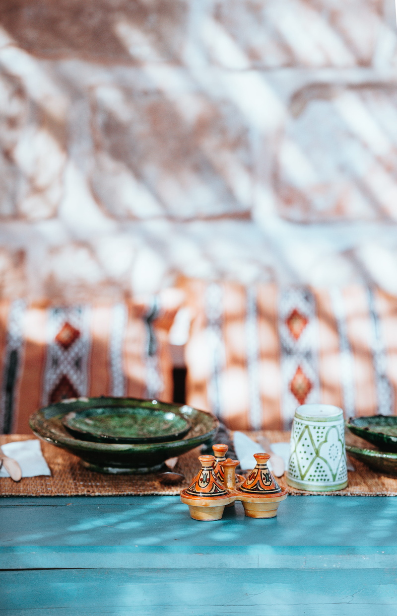 wood - material, ceramic, tagine, indoors, group of objects, selective focus, no people, green, food and drink, case, saucer, dessert, still life, tree
