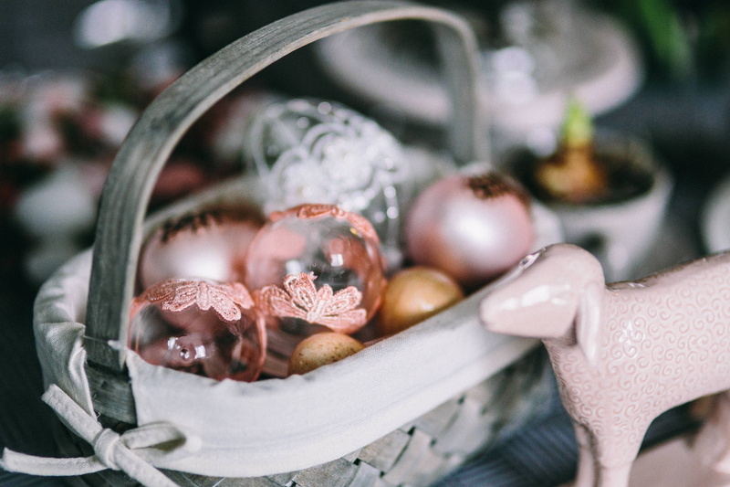 selective focus, day, decorations, table, wellbeing, one person, decoration, healthy eating, holidays, food, close-up, food and drink, 5K, indoors, cold temperature
