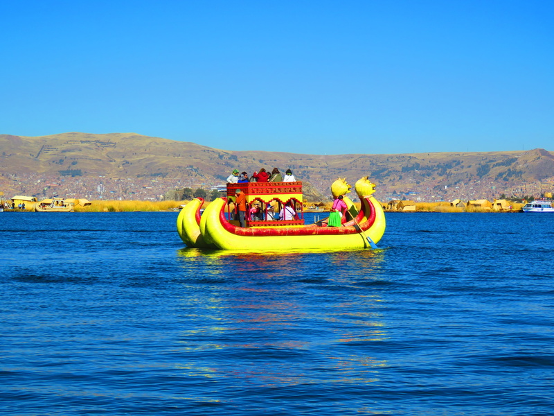 sky, Boat, people, motion, sea, inflatable, beauty in nature, Lake Titicaca, nautical Vessel, day, Landscape, group of people, transportation, nature, Water