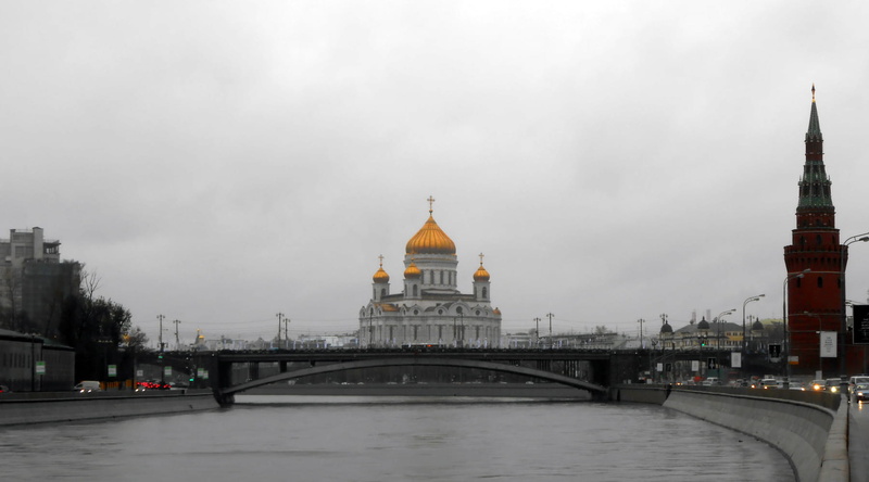 cupola, landmark, famous, water, 720P, religion, cloud, travel, transportation, cityscape, gold, nature, savior, moscow, place of worship, saviour, travel destinations