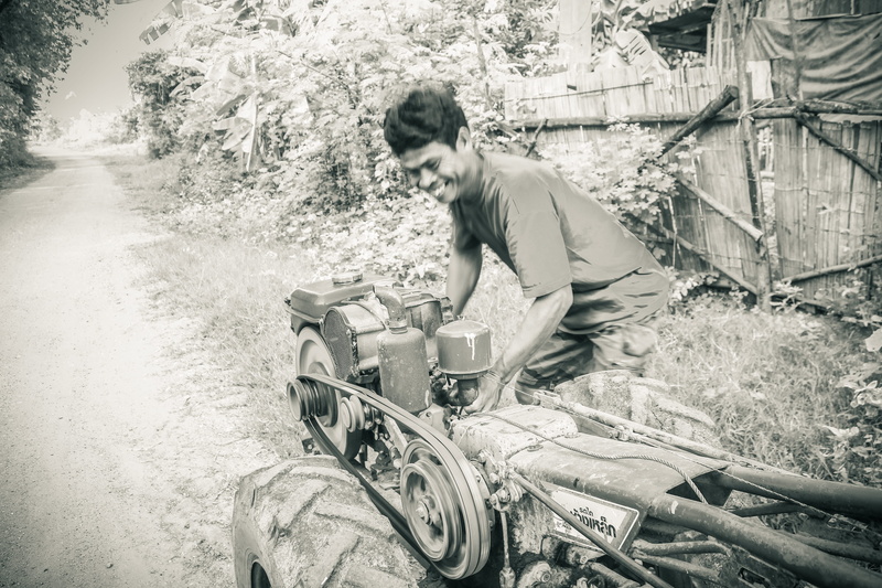 tractor, one person, asia, outdoors, full length, lifestyles, people, real people, nature, farmer, motor, 5K, tree, casual clothing, transportation, happy