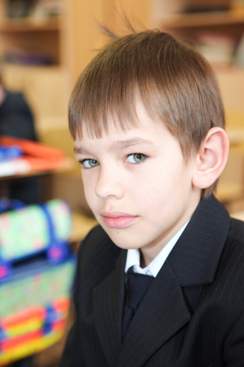 classroom, childhood, portrait, real people, headshot, looking at camera, educational, youth, schoolboy, think, 2K, males, innocence, indoors, close-up