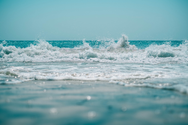 nature, horizon, summer, beach, krong preah sihanouk, 5K, splashing, power in nature, sea, horizon over water, suns of beaches, wave, day, scenics - nature