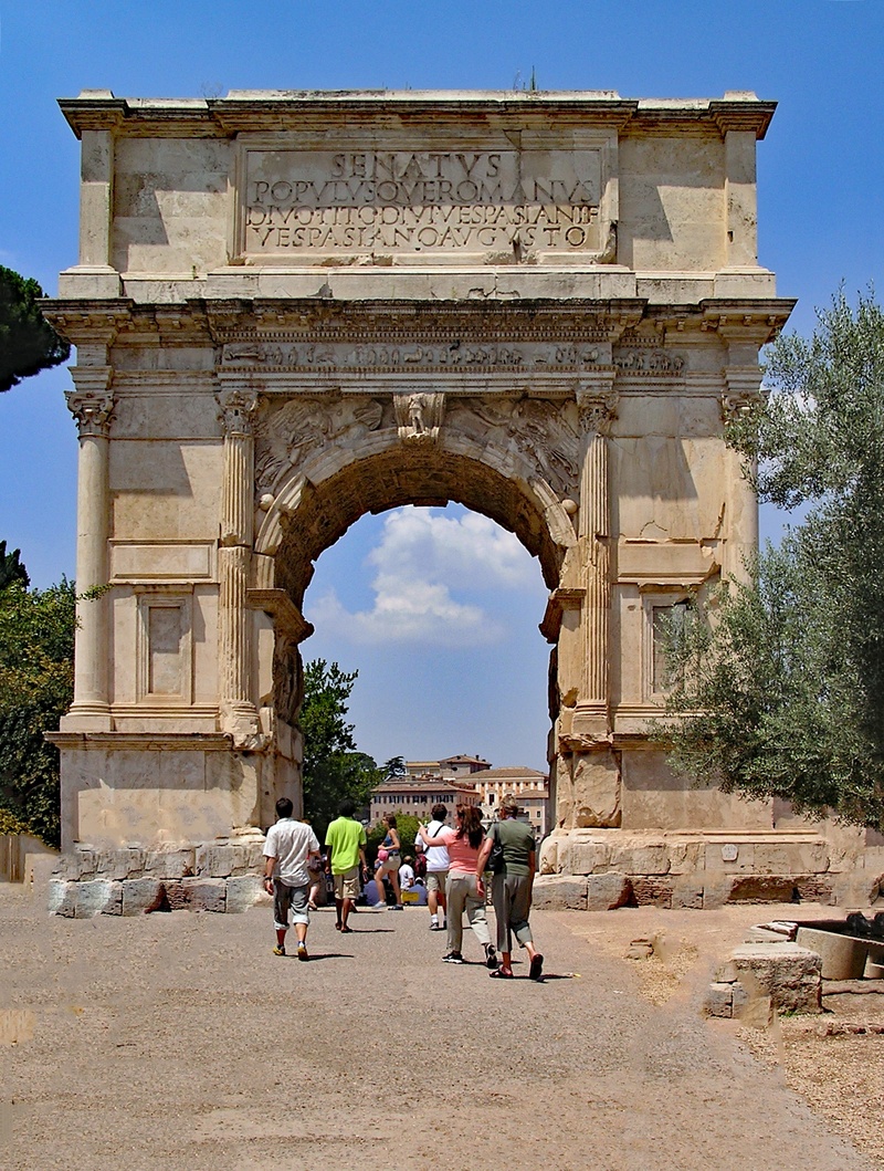 ancient civilization, sky, tourism, real people, men, history, europe, arc de triomphe, city, ancient, built structure, places of interest, world heritage