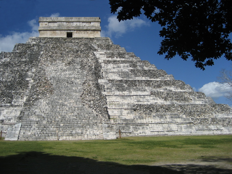 el-castillo, travel, architecture, building exterior, place of worship, the past, low angle view, yucatan, archaeological, 2K, mayan, plant, tourism, chichen-itza