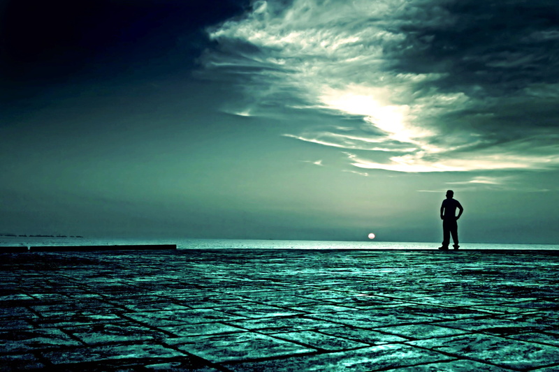 nature, sunset, outdoors, future, tranquility, men, silhouette, sky, standing, cloud - sky, leisure activity, horizon, mexico, playa del carmen, past, tranquil scene