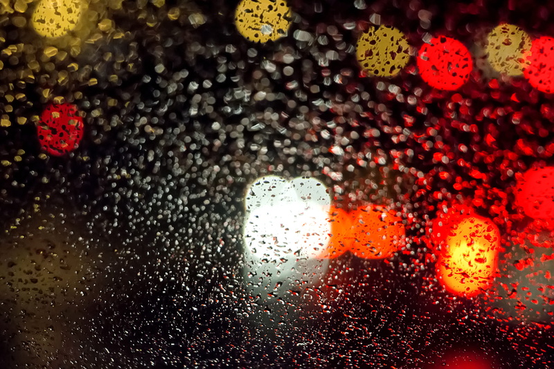 water, city, passenger car, mode of transportation, bokeh, untitled, wet, lighting, motor vehicle, drop, light, transparent, backgrounds, glass, rain, close-up