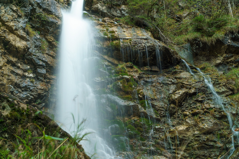 plant, scenic, motion, alpine, splash, blurred motion, stone, landscape water, waterfall, non-urban scene, drop of water, scenics - nature, creek, atmosphere