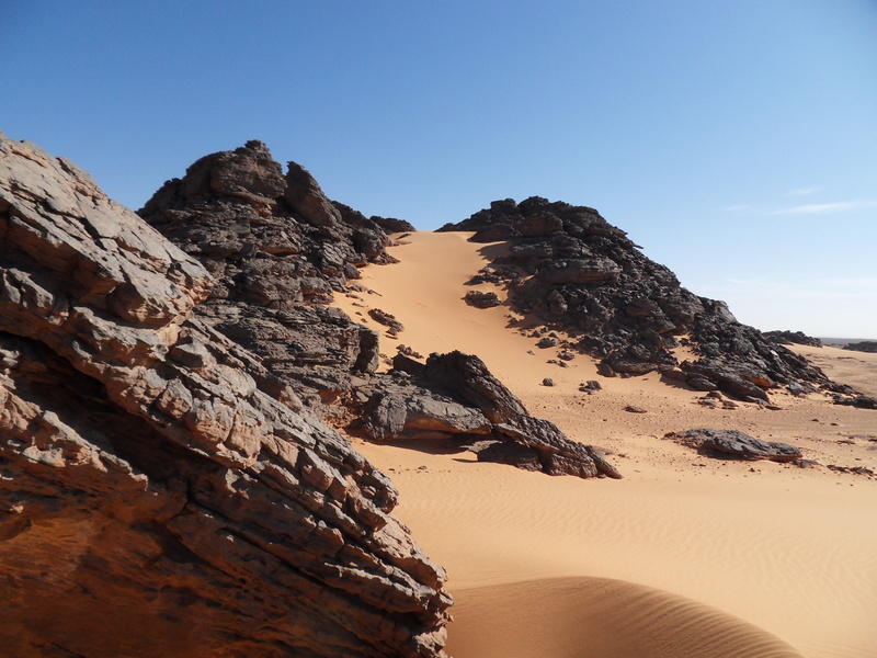 sand Dune, sky, area, sandy, eroded, scenics, solid, mountain, beauty in nature, dry, landscape, sun, 2K, arid climate, dune, land, expedition, dunes
