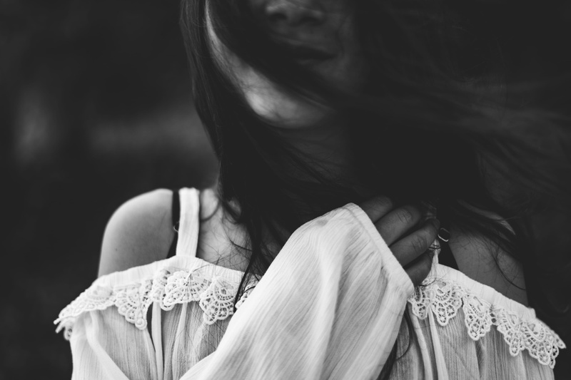finger, libya, shoulders, human hair, hand, leisure activity, windy, focus on foreground, white, obscured face, females, close-up, shy, tripoli. downtown