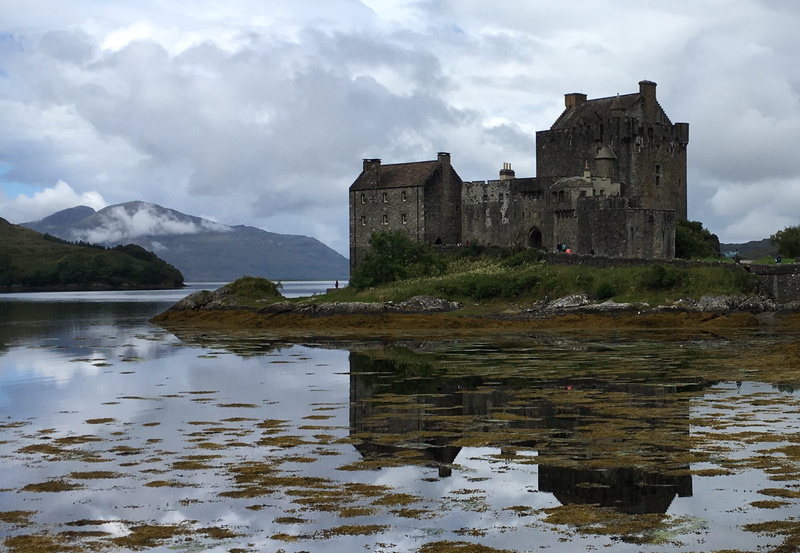 outdoors, architecture, history, old, built structure, building, eilean donan, castle, building exterior, nature, cloud - sky, 1080P, travel destinations