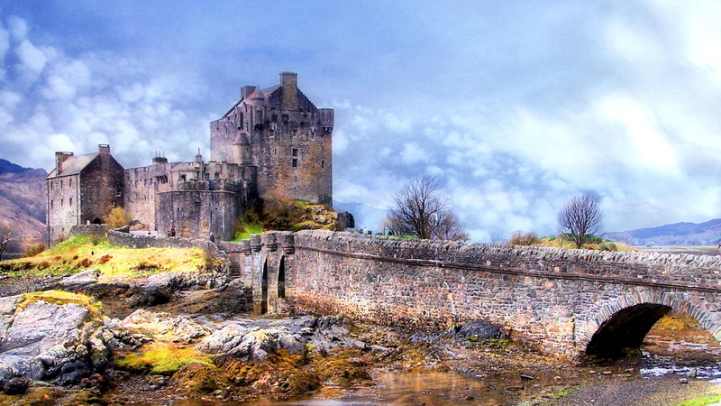 old, nature, building, the past, architecture, cloud - sky, europe, travel destinations, plant, scotland, eilean donan, built structure, clan, deterioration