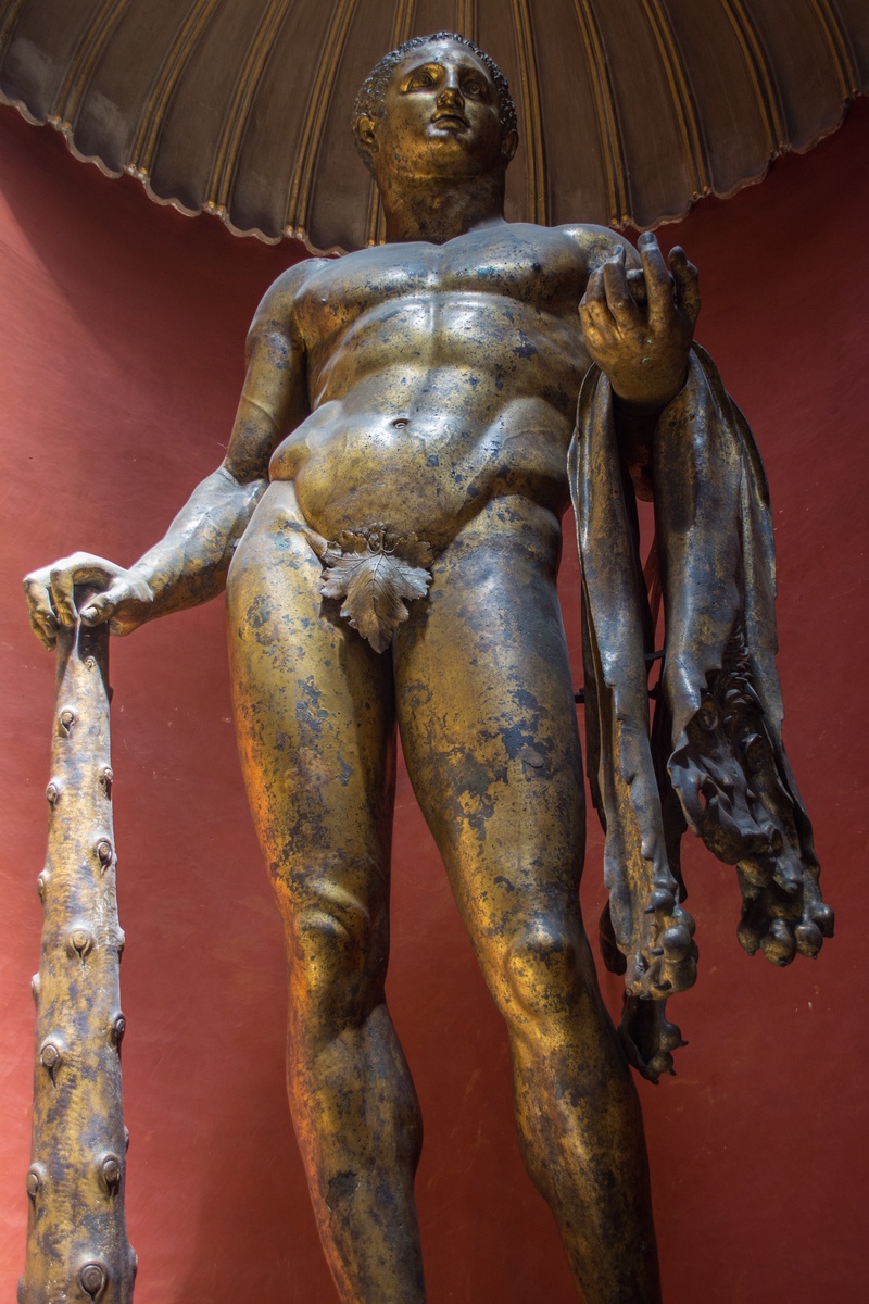 bronze, art and craft, male likeness, craft, belief, no people, statue, religion, 5K, the past, architecture, low angle view, sculpture, dubina, history
