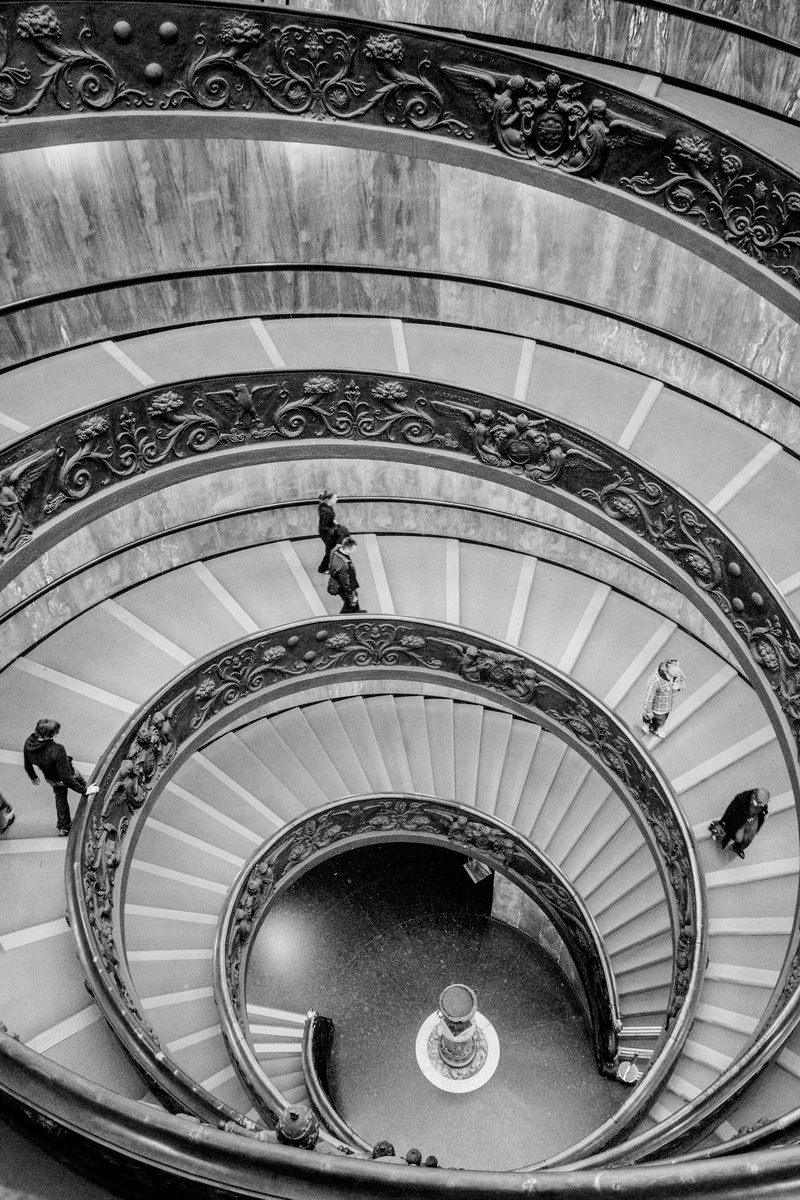 spiral staircase, travel destinations, spiral, stairs, vatican museums, built structure, roma, high angle view, vatican museum, tourism, pattern, building