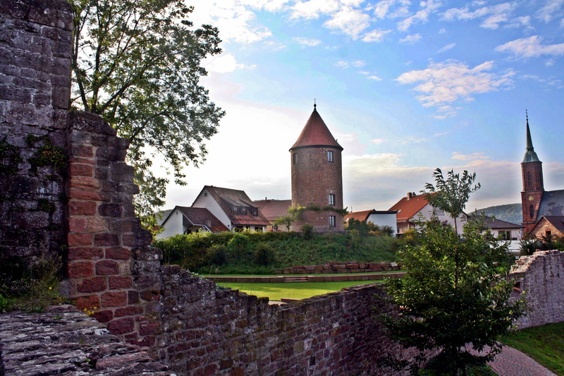 built Structure, Odenwald, mystical, sky, spirituality, brick, town, veste dilsberg, village, 4K, outdoors, stone Material, tip, ancient, no people, plant