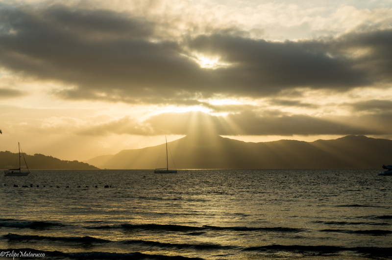 water, summer, nature, sunset, boats, brasil, praia, Sol, sea, body of water, sky, two boats, two, floripa, dusk, landscape, alpha, scenics, sc, em, golden  hour