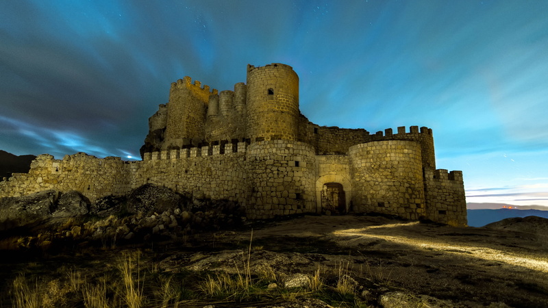 outdoors, sky, old ruin, the past, low angle view, 4K, history, cloud - sky, building exterior, travel destinations, architecture, nature, scenics - nature