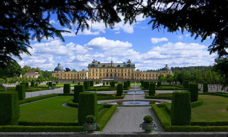garden, history, drottningholm, fountain, tree, tourism, nature, sweden, palace, building exterior, day, park, architecture, castle, formal garden, ornamental garden