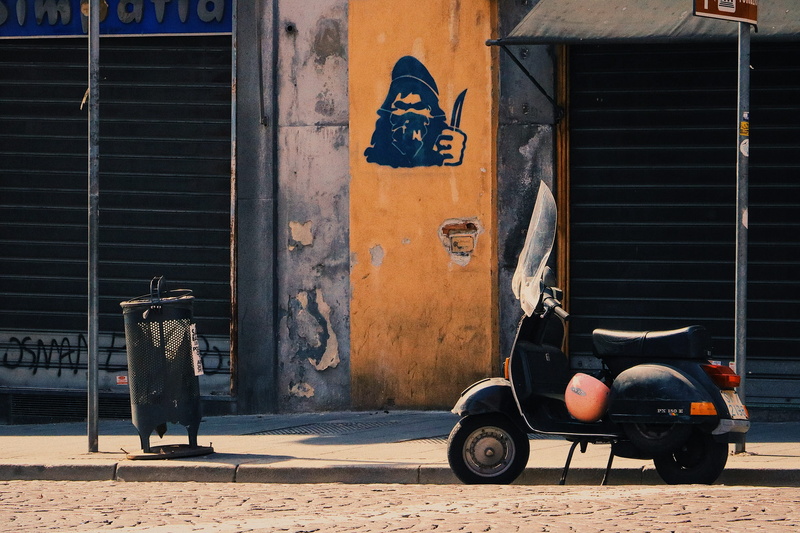building exterior, entrance, architecture, scooter, people, building, italy, 1080P, sunlight, real people, men, transportation, day, city, land vehicle