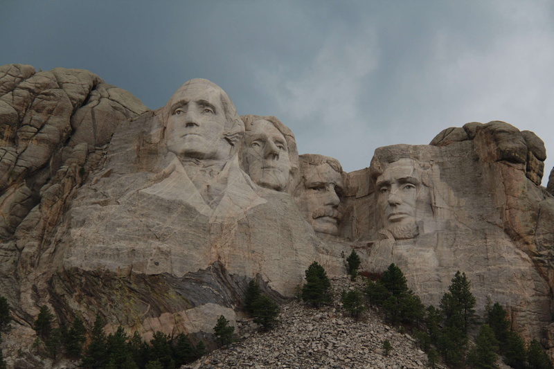 history, historic, sculpture, the past, mountain, mount rushmore, male likeness, memorial, representation, low angle view, solid, granite, craft, travel