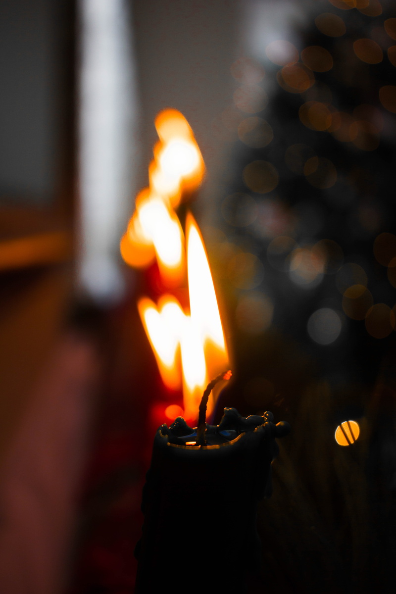 heat - temperature, melting, 5K, night, lighting equipment, photo, christmas, orange color, burning, illuminated, light - natural phenomenon, fire - natural phenomenon