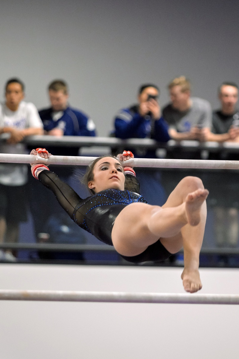 leisure activity, women, young women, skill, exercising, fitness, somersault, female, grey, gymnastics, standing, adult, hanging, group Of People, competition
