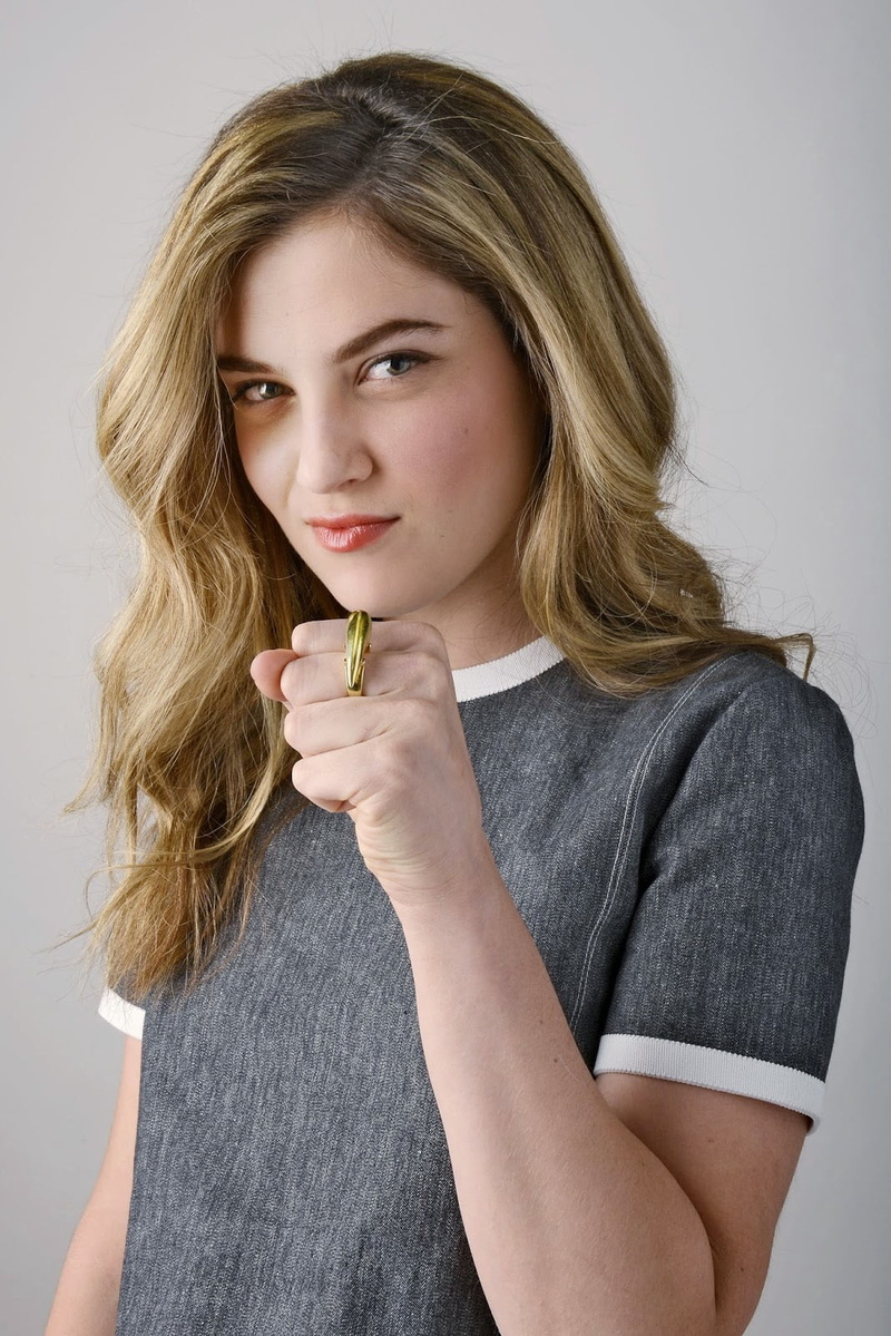 720P, actress, long hair, blue eyes, women, Zoe Levin, blonde