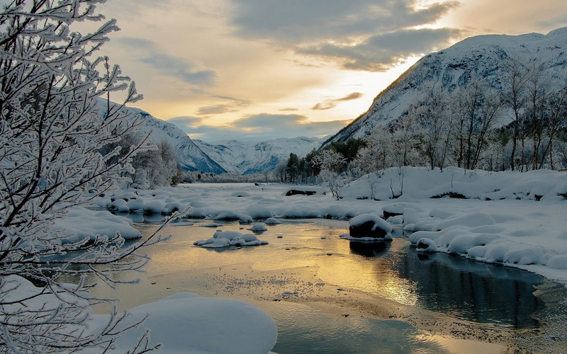 Mountains, 1080P, covered, River, Trees, Snow, Dusk, scenery, ground, Winter