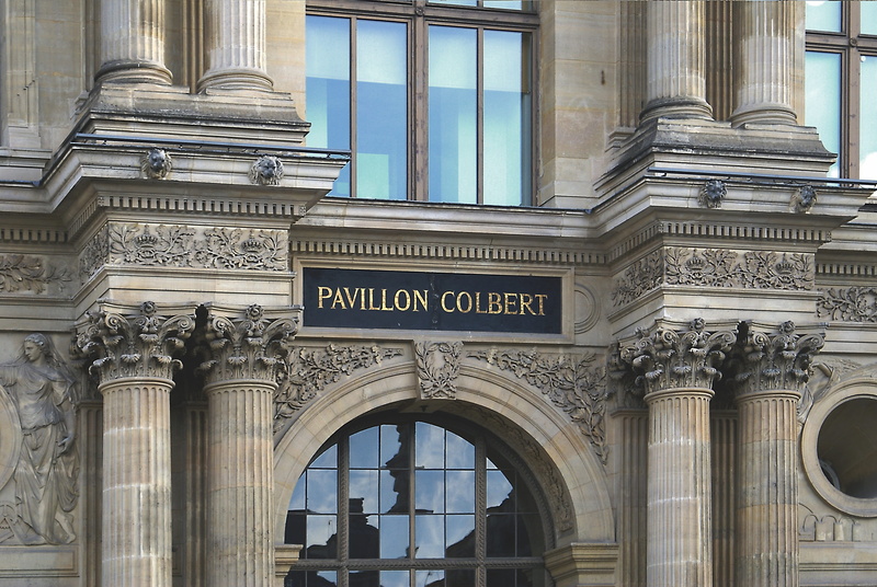 architectural decoration, text, paris, window, history, arch, communication, france, the palace, figure, the tradition of, travel destinations, city, government