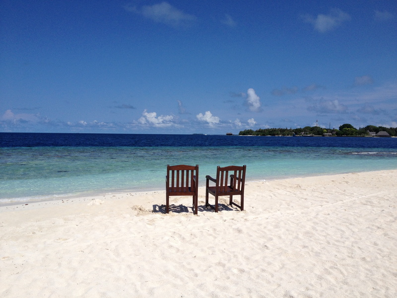vacations, island, idyllic, resort, water, land, tropical Climate, ocean, sea, 2K, sky, chair, tranquility, summer, bandos island, nature, travel Destinations