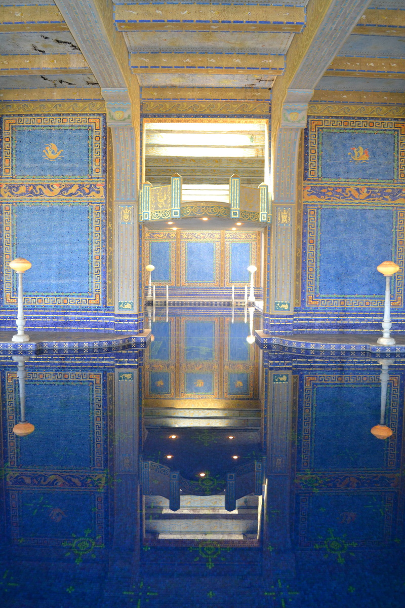 pacific, architecture, pool, ornate, no people, reflection, day, castle, wood - material, entrance, coast, indoor, in a row, building, usa, absence, 4K