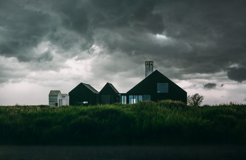 thick, land, light, farmhouse, cloud - sky, ominous, plant, 5K, buildings, clouds, grass, residential district, sunset, black, outdoors, sky, architecture
