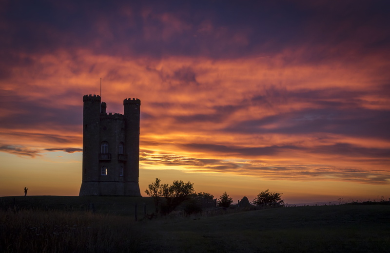 5K, silhouette, sky, broadway tower worcestershire, landscape, plant, tower, architecture, orange color, building, outdoors, building exterior, built structure