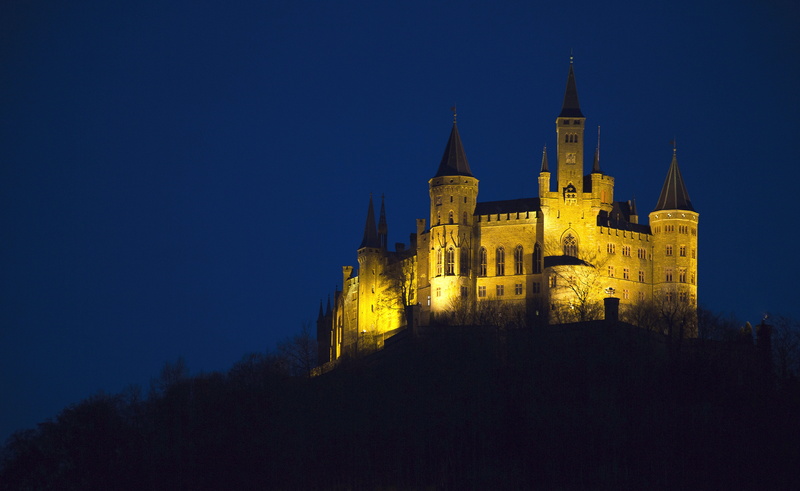 tree, germany, alb eaves, hohenzollern castle, built structure, mountain, fortress, night, history, places of interest, blue, 5K, zollernalb, swabian alb
