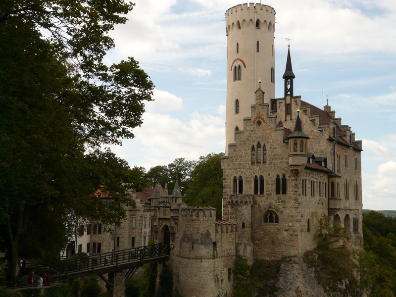 low angle view, history, cloud - sky, travel, castle, building, place of worship, medieval, the past, 2K, plant, architecture, spirituality, belief, religion