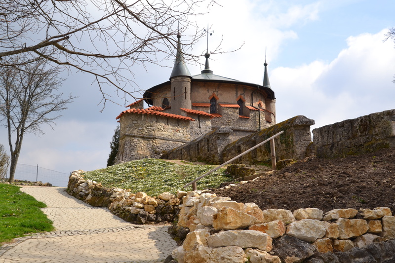 building exterior, germany, medieval, architecture, rock, the past, stone wall, built structure, no people, wall, sky, nature, place of worship, 4K, tree