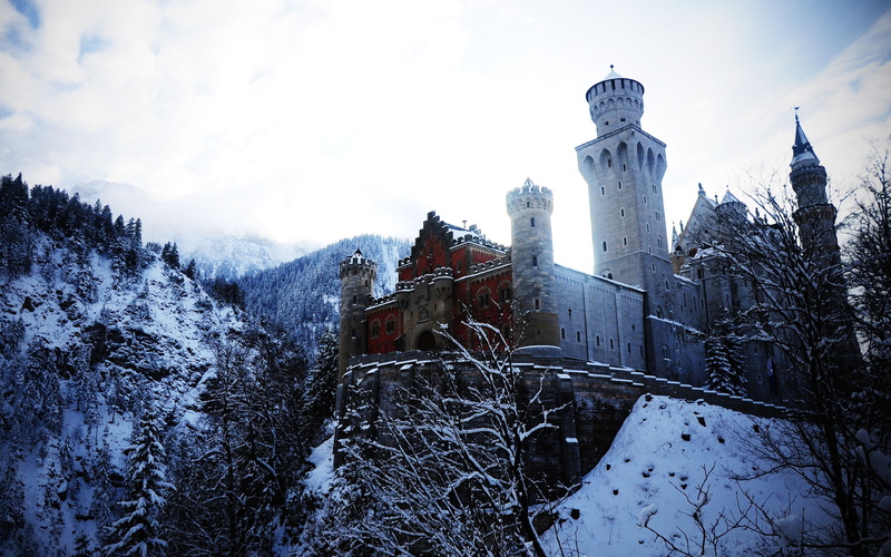 architecture, landscape, building, trees, hills, old building, 2K, snow, mountains, nature, winter, Neuschwanstein Castle, castle