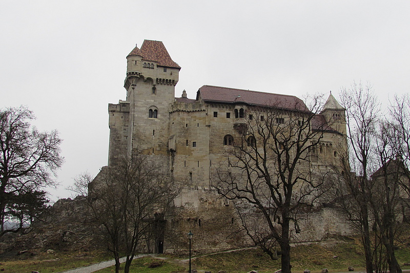 outdoors, no people, burg lichtenstein, old, history, plant, building exterior, 4K, sky, knights castle, travel, architecture, tree, tower, built structure