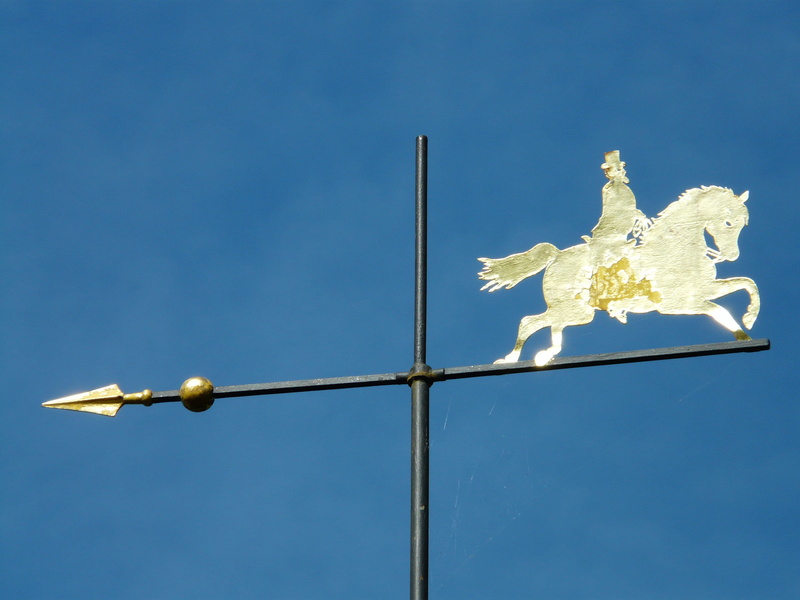 tab read chapel, 2K, Sparkle, reiter, law, low angle view, politics, christmas, no people, shape, blue, cross, Metal, outdoors, nature, horse, representation