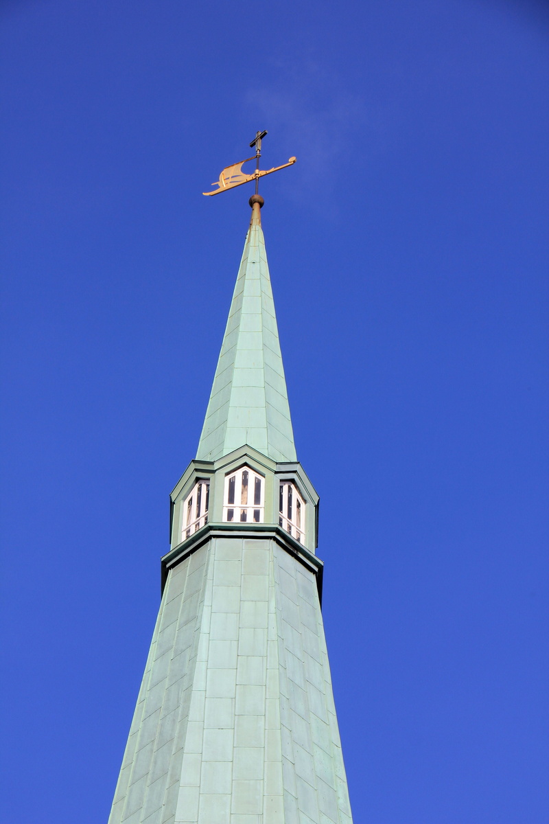 sky, spire, 5K, tower, day, travel, religion, nature, clear sky, Steeple, copy space, famous Place, history, built structure, low angle view, Weathervane