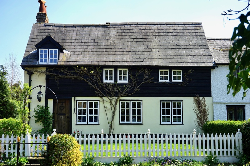 growth, uk, style, residential, rural, architecture, cottage, window, storey, plant, 5K, english, house, grass, nature, no people, facade, home, black