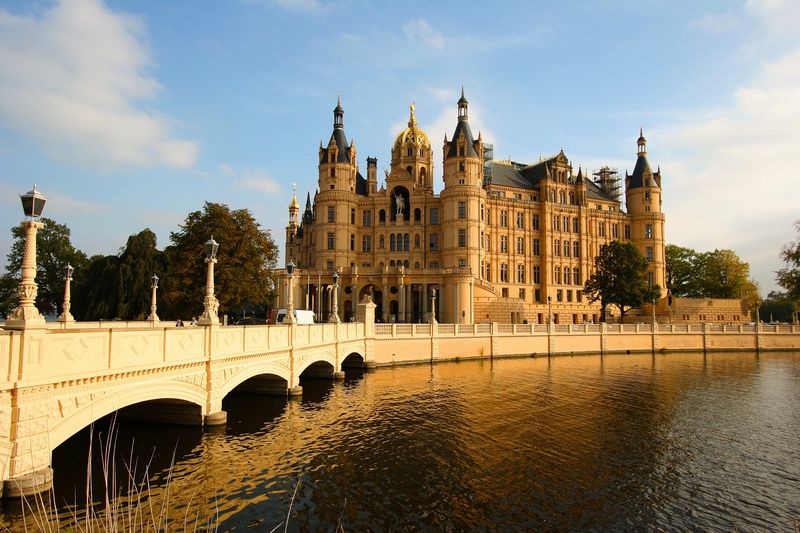 travel, brandenburg gold, no people, spire, built structure, river, building exterior, water, castle, history, bridge, building, bridge - man made structure