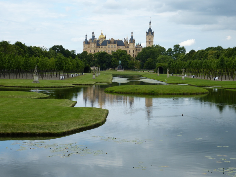 waterfront, historically, building, mecklenburg western pomerania, travel destinations, swamp, castle park, places of interest, garden, lake, cloud - sky