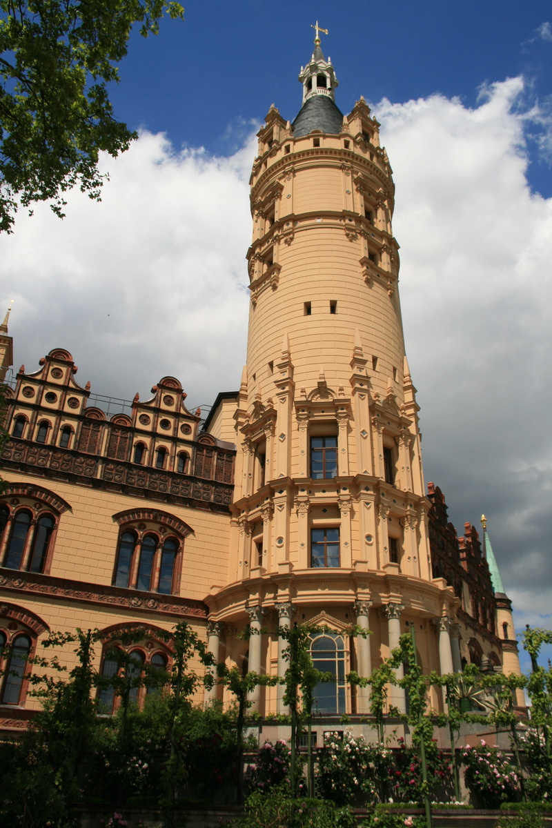 mecklenburg western pomerania, low angle view, tree, built structure, schwerin, tourism, state capital, place, the past, castle, travel, day, castle tower