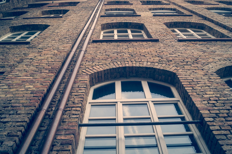 full frame, building, architecture, outdoors, shutter, brown, low angle view, climb, ground, brick wall, wall - building feature, balcony, 3d, no people