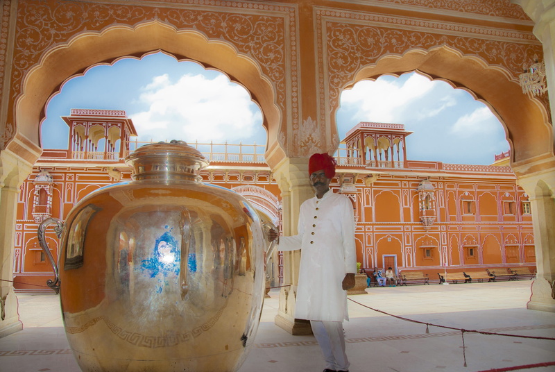 Asia, standing, cloud - sky, Travel, day, nature, palace, sky, India, Jaipur, real people, lifestyles, leisure activity, men, the past, architectural column